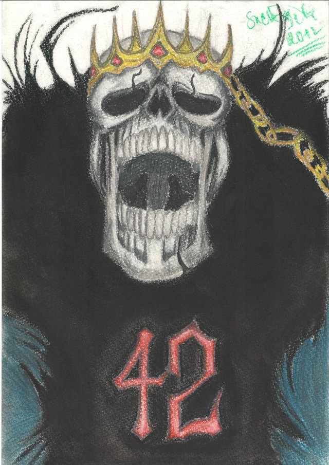 Skull crown 42 chain drawing free wallpaper for mobile - medium preview image