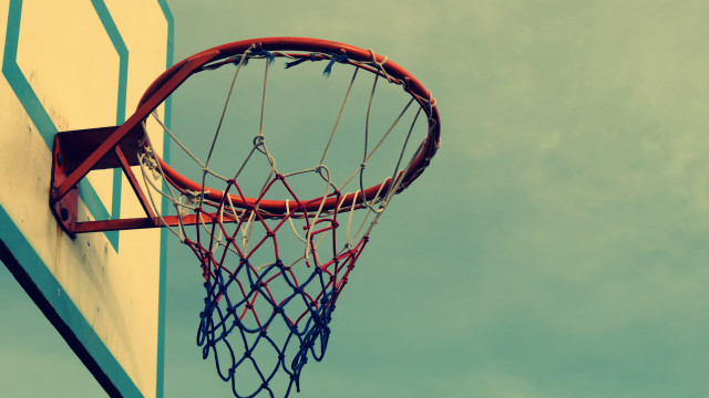 Basketball hoop blue sky red free wallpaper for desktop - medium preview image