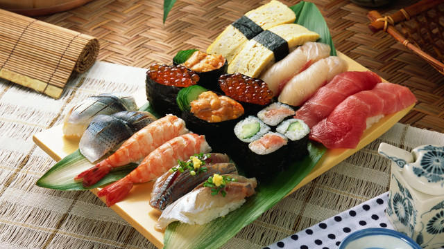 Sushi plate bamboo mat tea free wallpaper for desktop - medium preview image