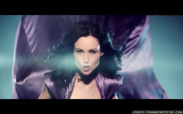 Woman purple dress light shining free wallpaper for desktop - medium preview image