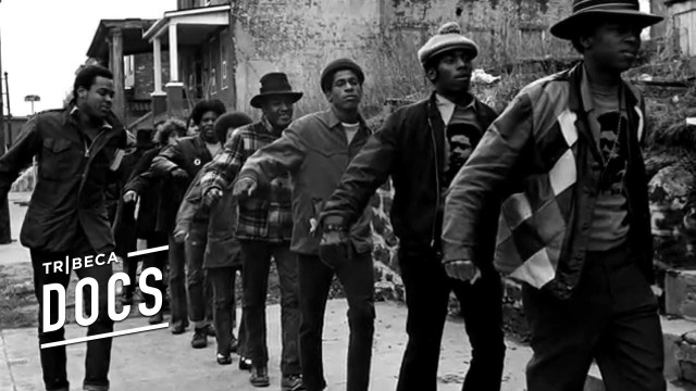 Men walking street building tribeca free wallpaper for desktop - medium preview image