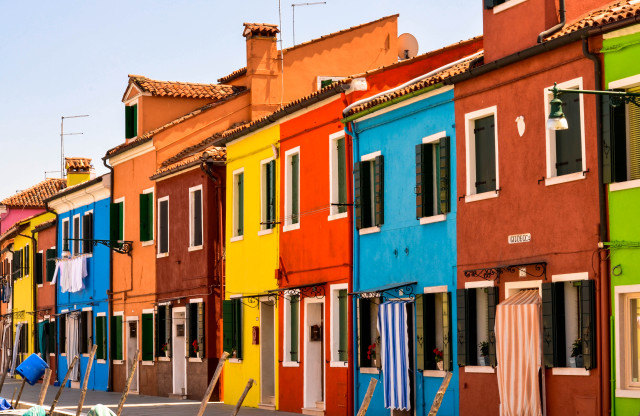 Colorful houses windows chairs sidewalk free wallpaper for desktop - medium preview image