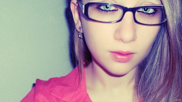 Woman glasses pink shirt ponytail free wallpaper for desktop - medium preview image