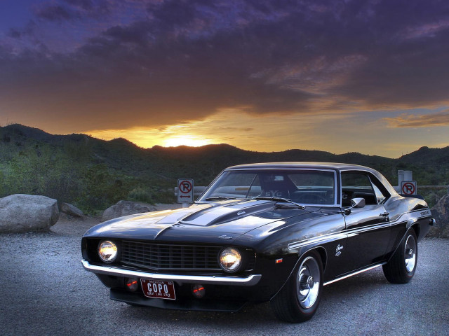 Black muscle car sunset mountains free wallpaper for desktop - medium preview image