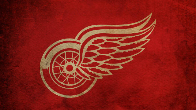 Red gold detroit wings clock free wallpaper for desktop - medium preview image