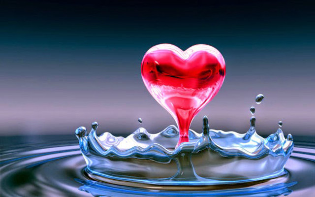 Heart shaped object water drop free wallpaper for desktop - medium preview image