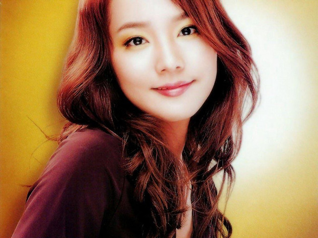 Woman long hair brown shirt #6 free wallpaper for desktop - medium preview image