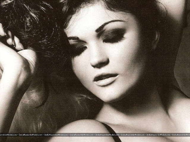 Gothic fashion black and white free wallpaper for desktop - medium preview image