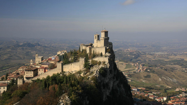 Castle hill town valley mountains free wallpaper for desktop - medium preview image