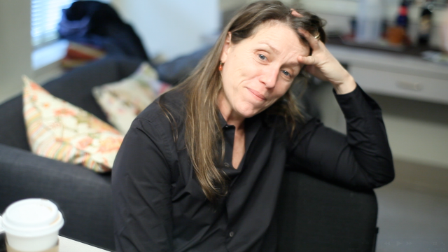 Woman couch coffee blonde formal free wallpaper for desktop - medium preview image