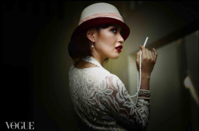 Woman hat smoking cigarette dark free wallpaper for desktop - medium preview image