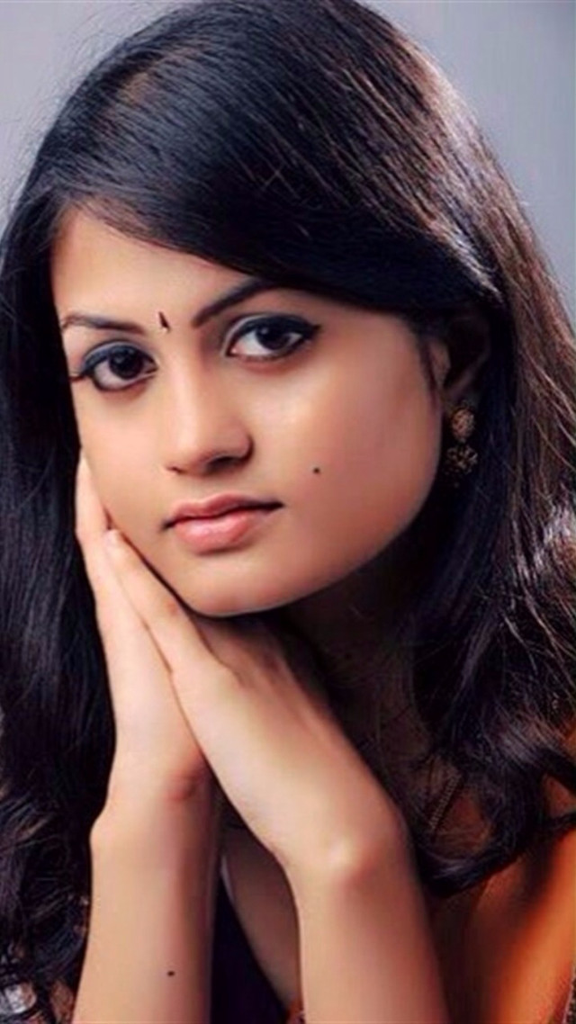 Woman long hair black dress #30 free wallpaper for mobile - medium preview image