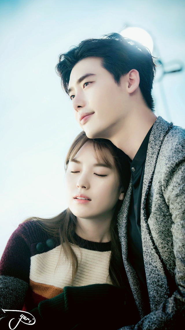 Couple hugging sky background blue free wallpaper for mobile - medium preview image