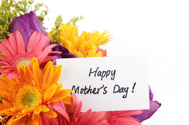 Bouquet happy mothers day card free wallpaper for desktop - medium preview image