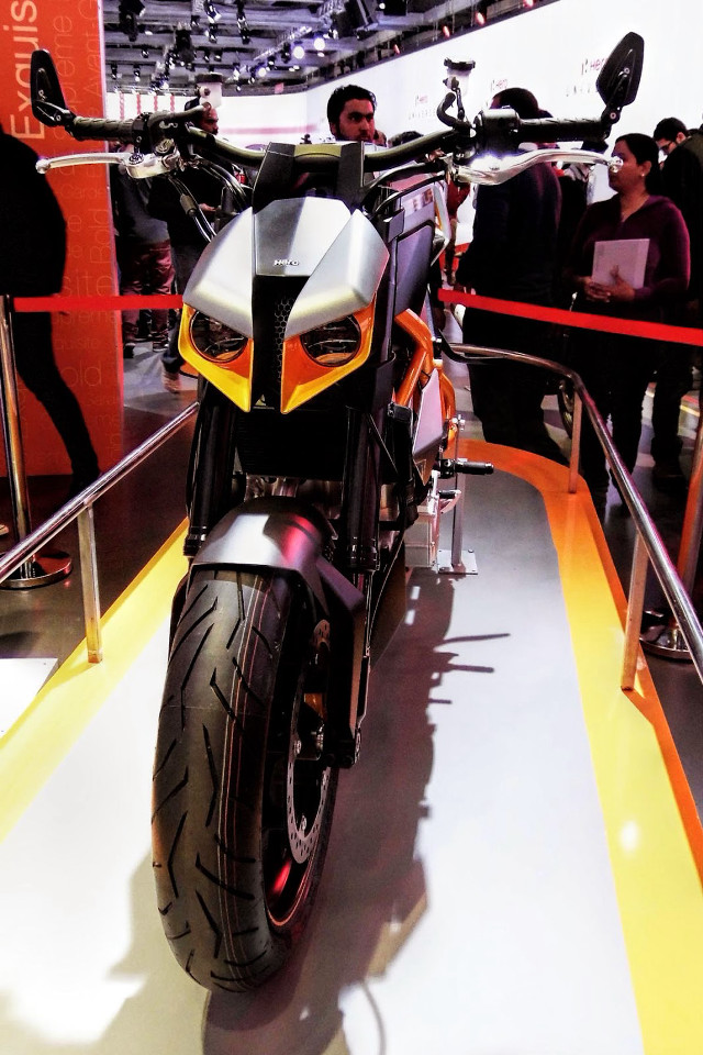 Motorcycle showroom yellow white floor free wallpaper for mobile - medium preview image