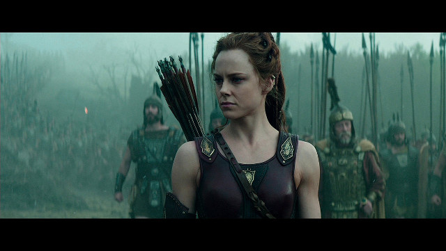 Woman bow arrows huntsmen scene free wallpaper for desktop - medium preview image