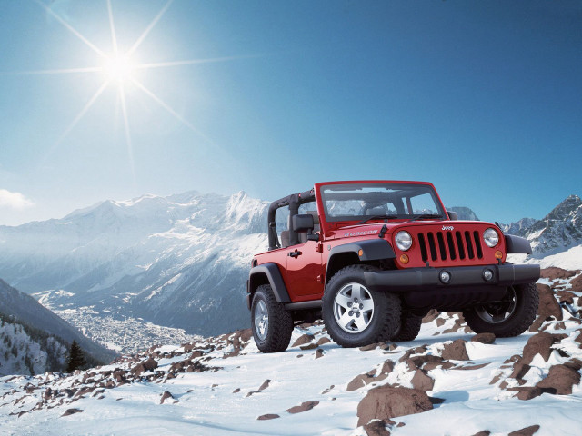 Red jeep snowy mountain sunshine free wallpaper for desktop - medium preview image