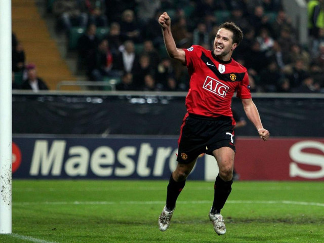 Celebrating man goal crowd goalie free wallpaper for desktop - medium preview image