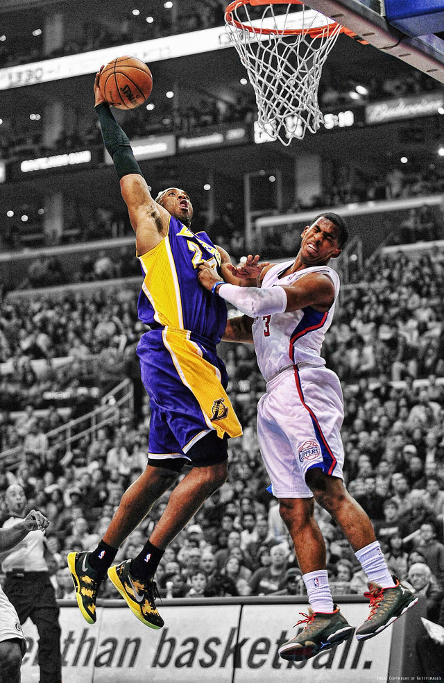 Basketball player blocking shot game free wallpaper for mobile - medium preview image