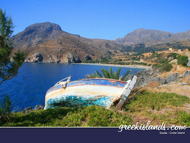 Lake mountains boat sky forest free wallpaper for desktop - medium preview image