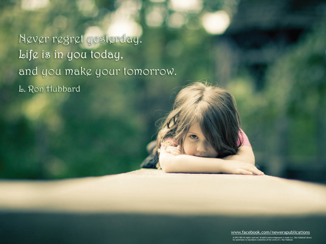 Little girl ledge quote blurry free wallpaper for desktop - medium preview image