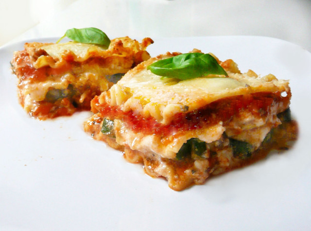 Lasagna basil fork table dining free wallpaper for desktop - medium preview image