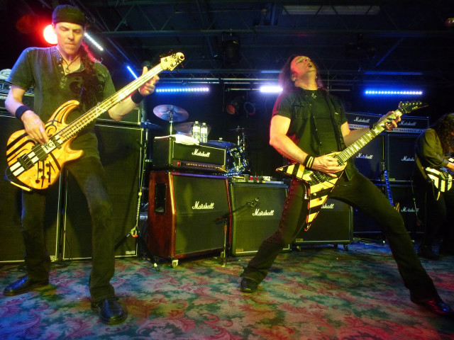 Men guitars concert stage musicians free wallpaper for desktop - medium preview image