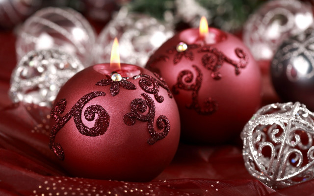 Candle closeup ornaments background red free wallpaper for desktop - medium preview image