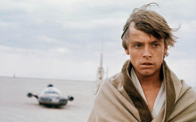 Man robe vehicle beach sky free wallpaper for desktop - medium preview image