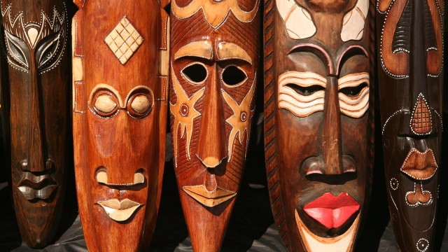 Wooden masks display store table #2 free wallpaper for desktop - medium preview image