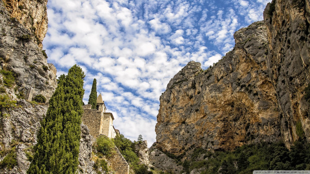 Castle cliff sky clouds trees free wallpaper for desktop - medium preview image