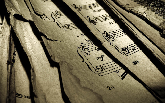 Musical notes paper pen close free wallpaper for desktop - medium preview image