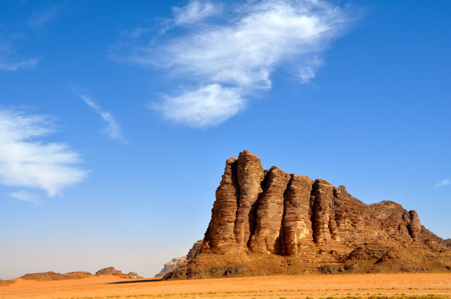 Large rock formation desert blue free wallpaper for desktop - medium preview image