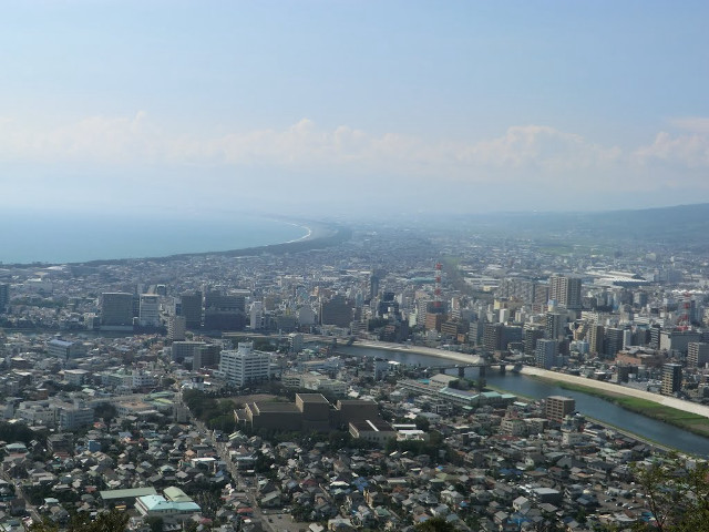 City river water buildings downtown free wallpaper for desktop - medium preview image