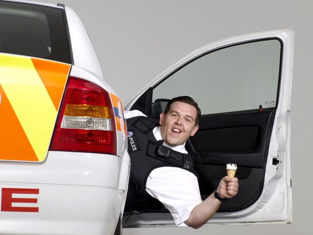 Man back white car ice free wallpaper for desktop - medium preview image