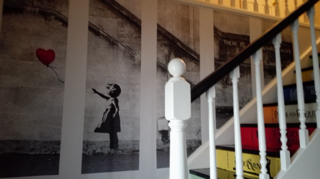 Staircase girl balloon red heart free wallpaper for desktop - medium preview image