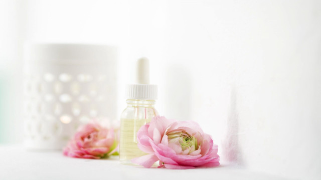 Perfume pink flower table white free wallpaper for desktop - medium preview image