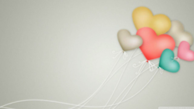 Heart shaped balloons floating white free wallpaper for desktop - medium preview image