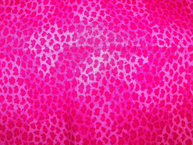 Pink purple background small dots free wallpaper for desktop - medium preview image