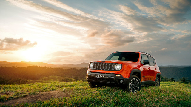 Jeep grassy hill sunset sun free wallpaper for desktop - medium preview image
