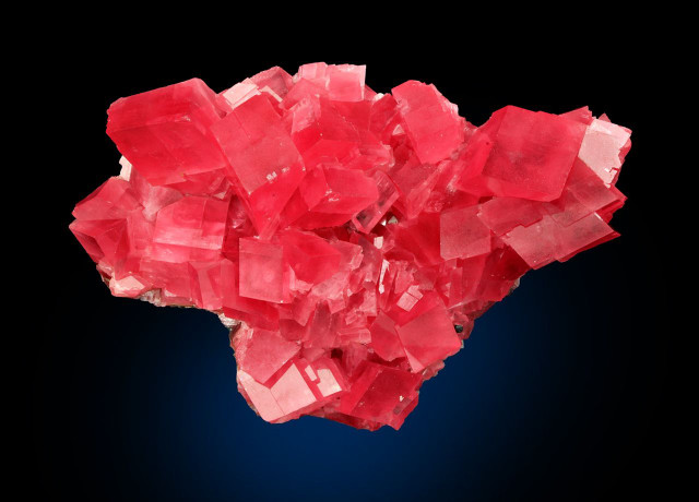 Red crystals black background blue free wallpaper for desktop - medium preview image