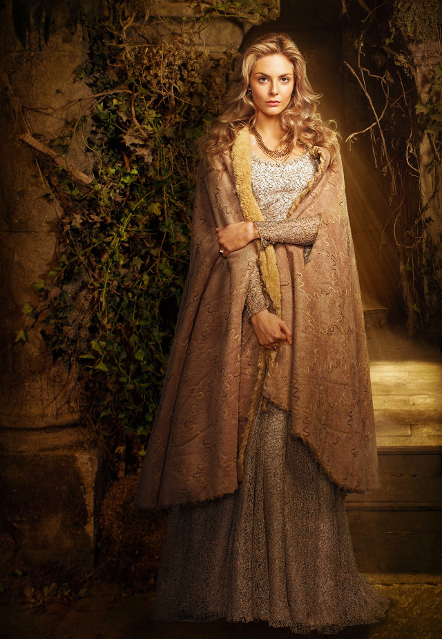 Woman dress cape ivy wall free wallpaper for mobile - medium preview image