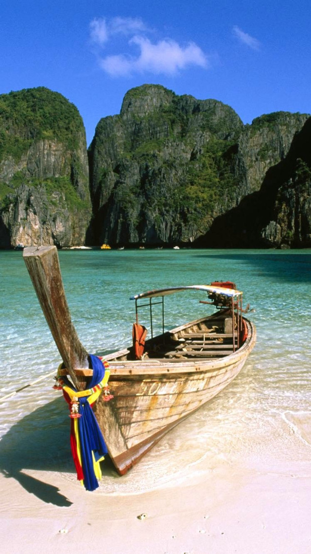 Boat beach mountain blue sky #7 free wallpaper for mobile - medium preview image