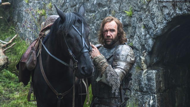 Man armor horse stone tunnel free wallpaper for desktop - medium preview image