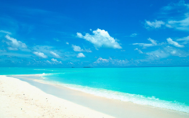 Beach blue sky white sand #4 free wallpaper for desktop - medium preview image