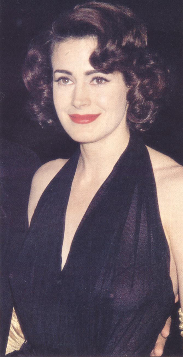 Woman black dress red lip free wallpaper for mobile - medium preview image