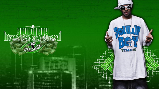 Man white shirt sunglasses green free wallpaper for desktop - medium preview image