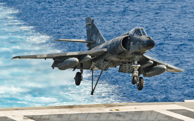 Fighter jet ocean ship landing free wallpaper for desktop - medium preview image