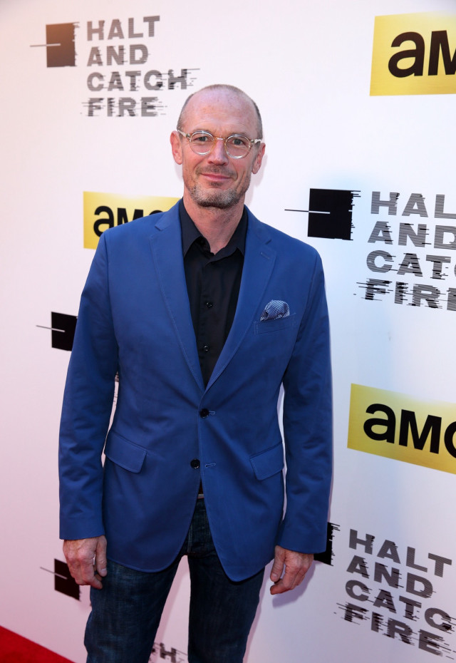 Bald man blue suit red free wallpaper for mobile - medium preview image