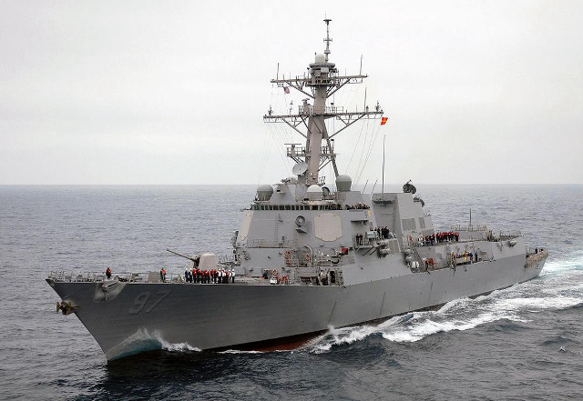 Large gray ship ocean people #8 free wallpaper for desktop - medium preview image